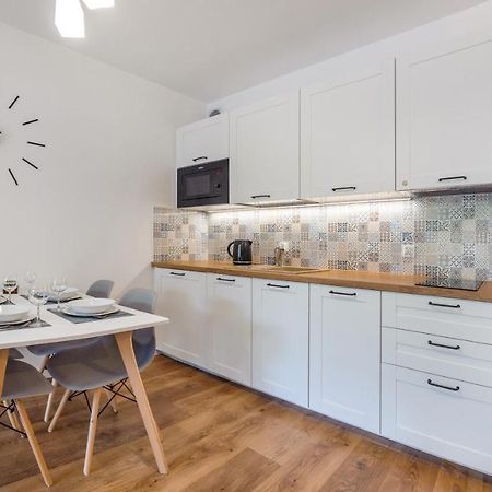 Sun & Snow Prywatne Apartamenty W Obiekcie Nautikka Park - Blisko Morza, Silownia, Rowerownia, Malpi Gaj Криница Морска Екстериор снимка
